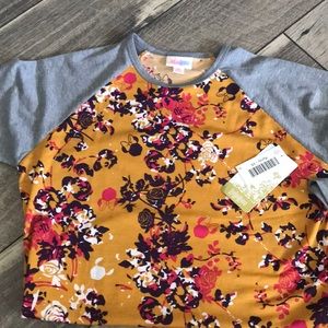 NWT Randy Disney Minnie Mouse shirt xs